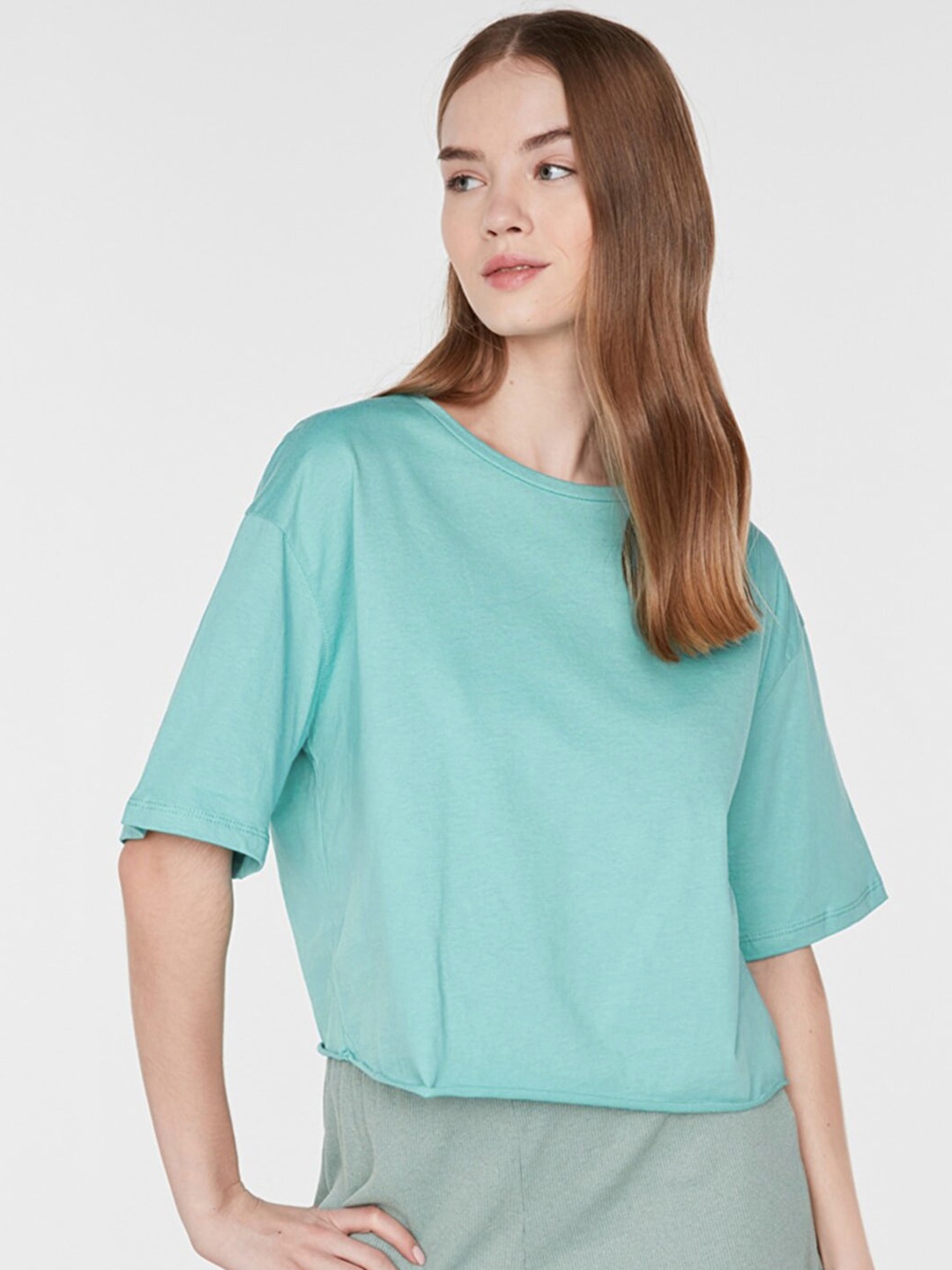 

Trendyol Women Blue Extended Sleeves T-shirt