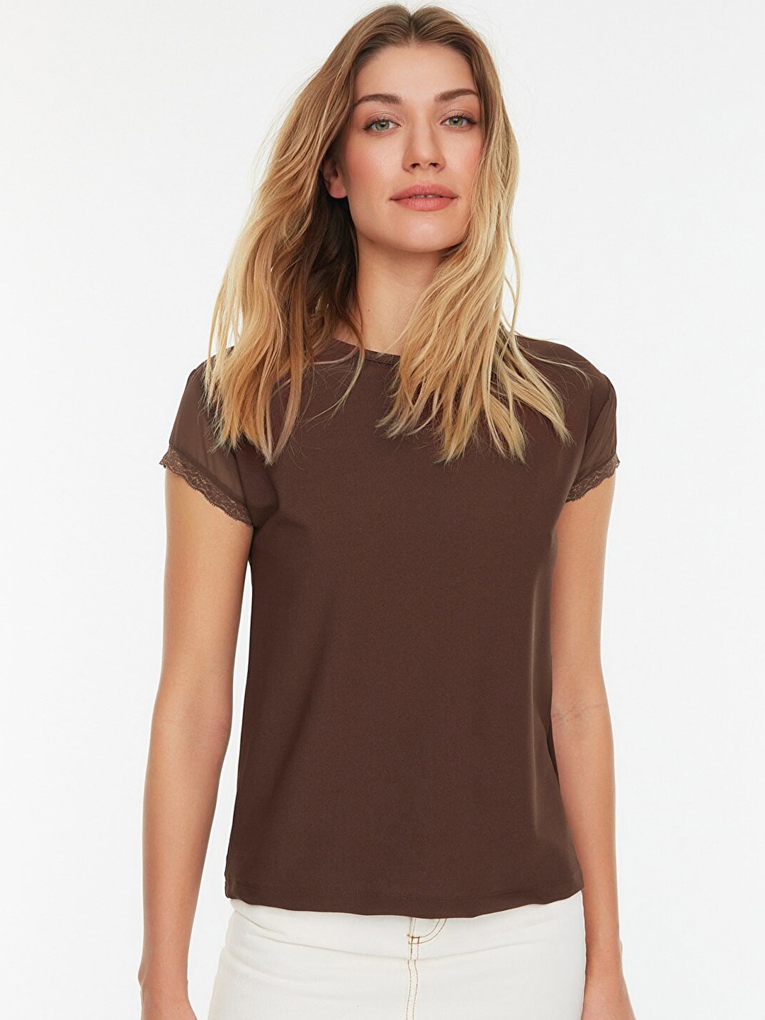 

Trendyol Brown Solid Extended Sleeves Top