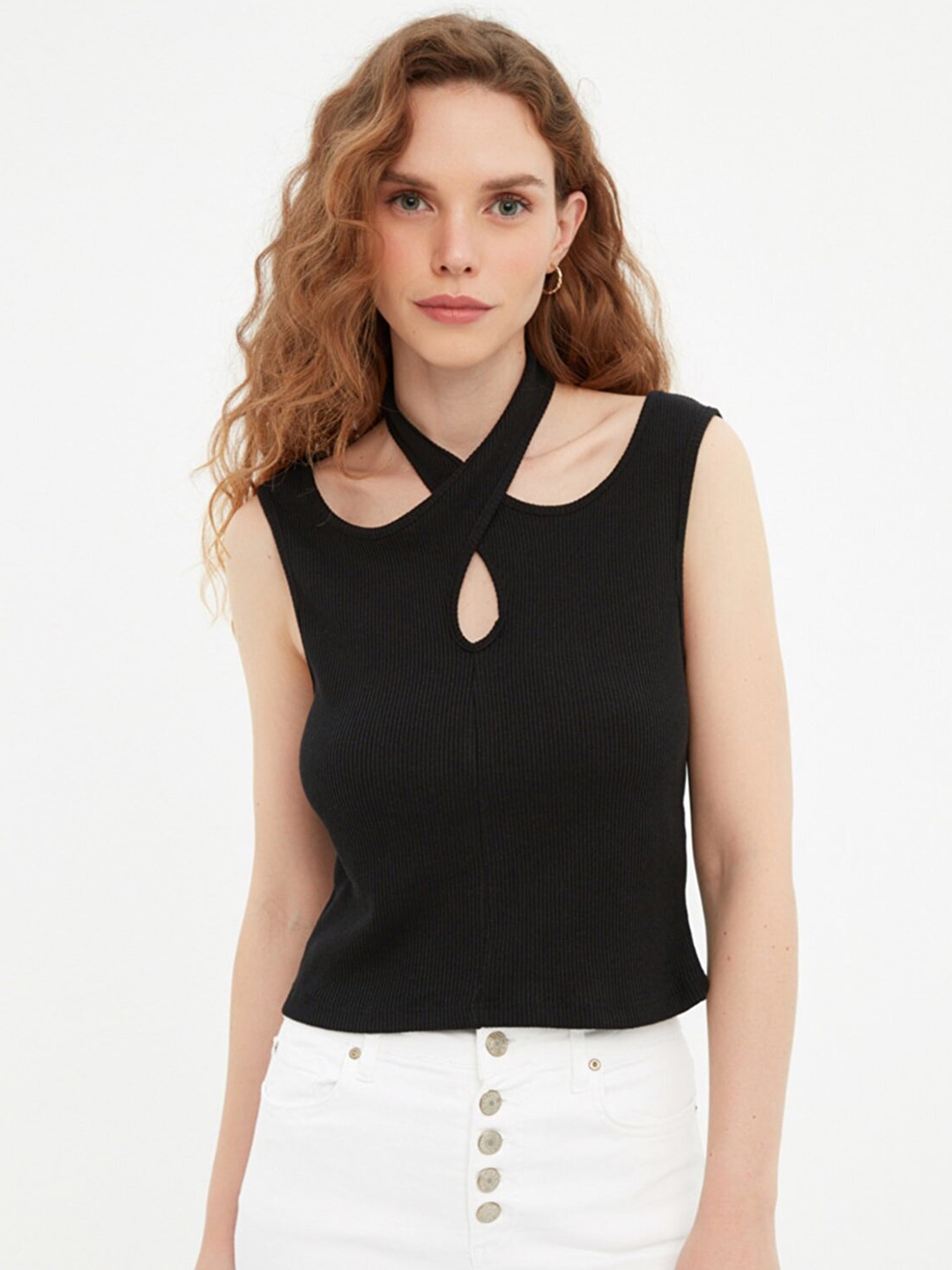 

Trendyol Black Solid Cut-Out Halter Neck Top