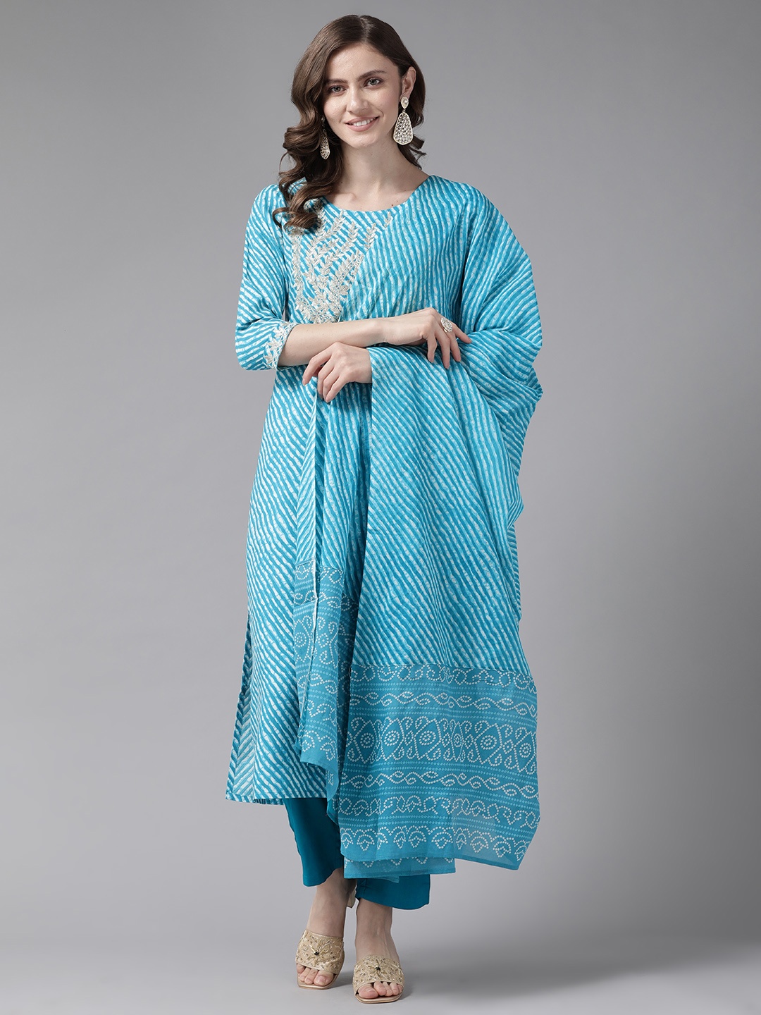 

Yufta Women Blue Leheriya Printed Zardozi Kurta with Trousers & With Dupatta