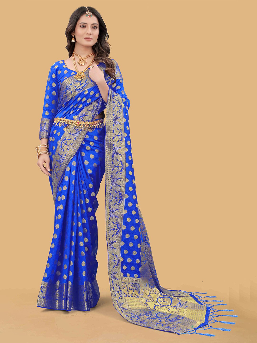 

LINARO LIFESTYLES Blue & Gold-Toned Woven Design Zari Silk Cotton Banarasi Saree