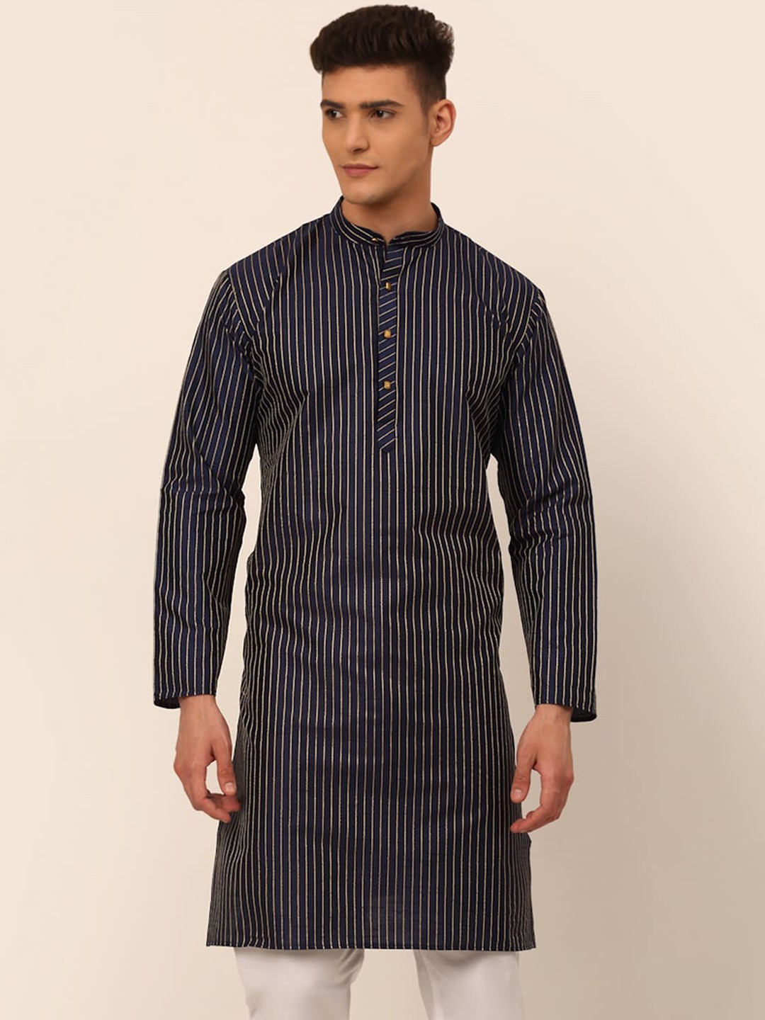 

Jompers Men Navy Blue Thread Work Kurta