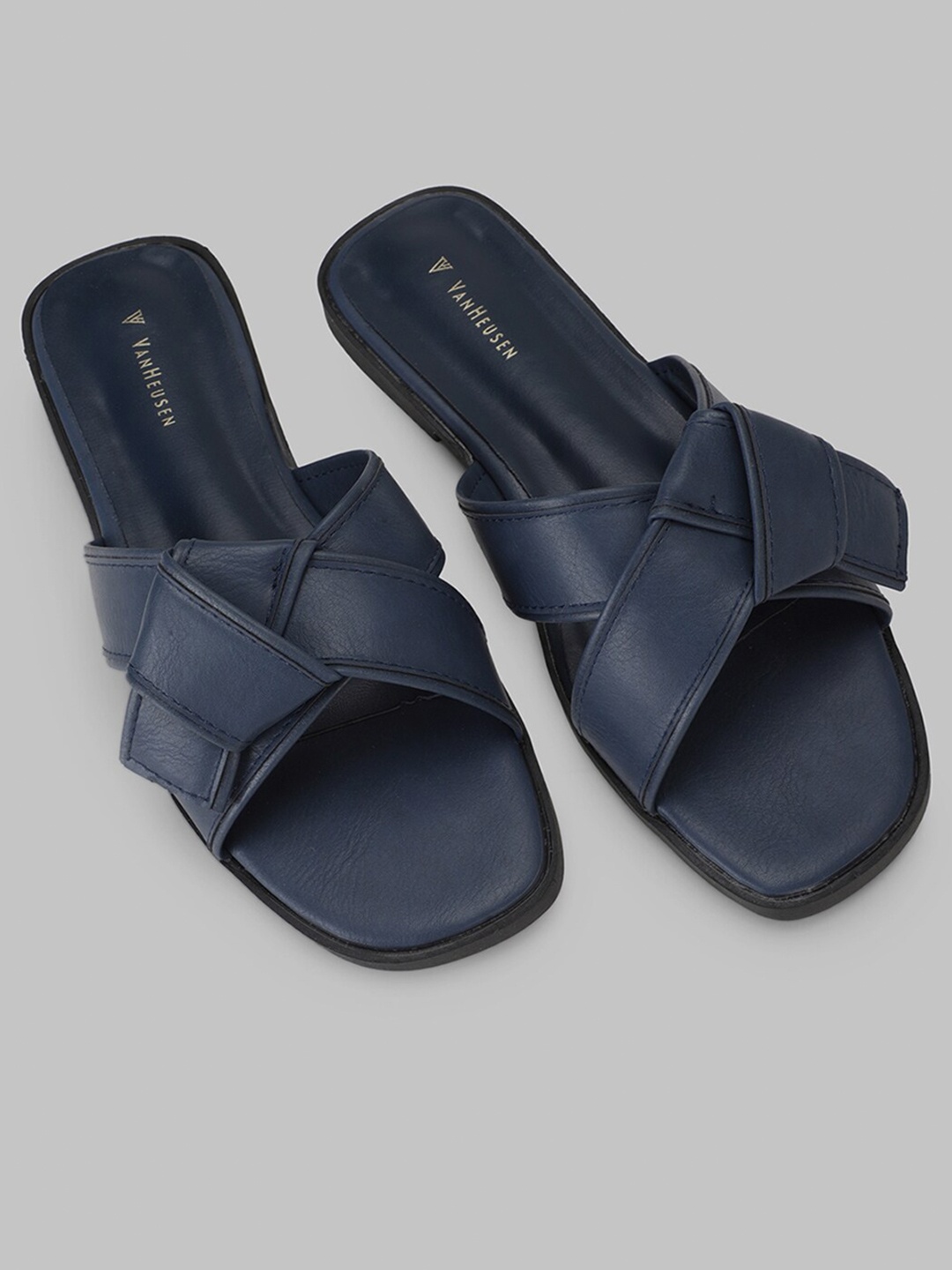 

Van Heusen Woman Navy Blue Open Toe Flats