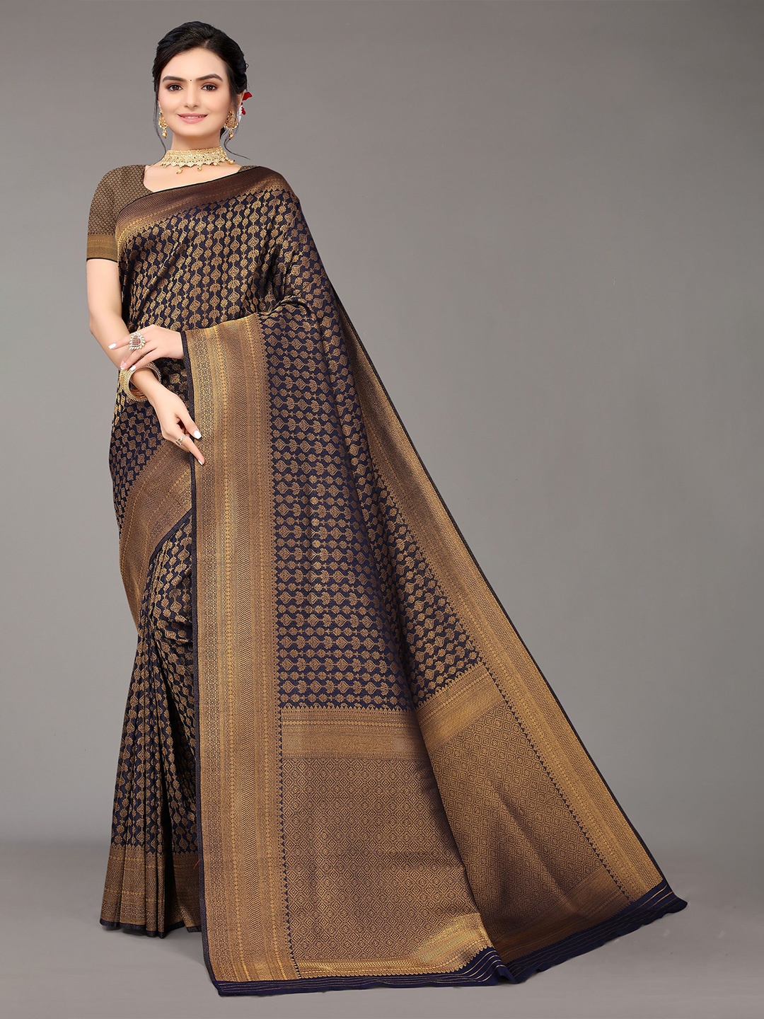 

Nimayaa Navy Blue & Gold-Toned Ethnic Motifs Zari Silk Blend Banarasi Saree