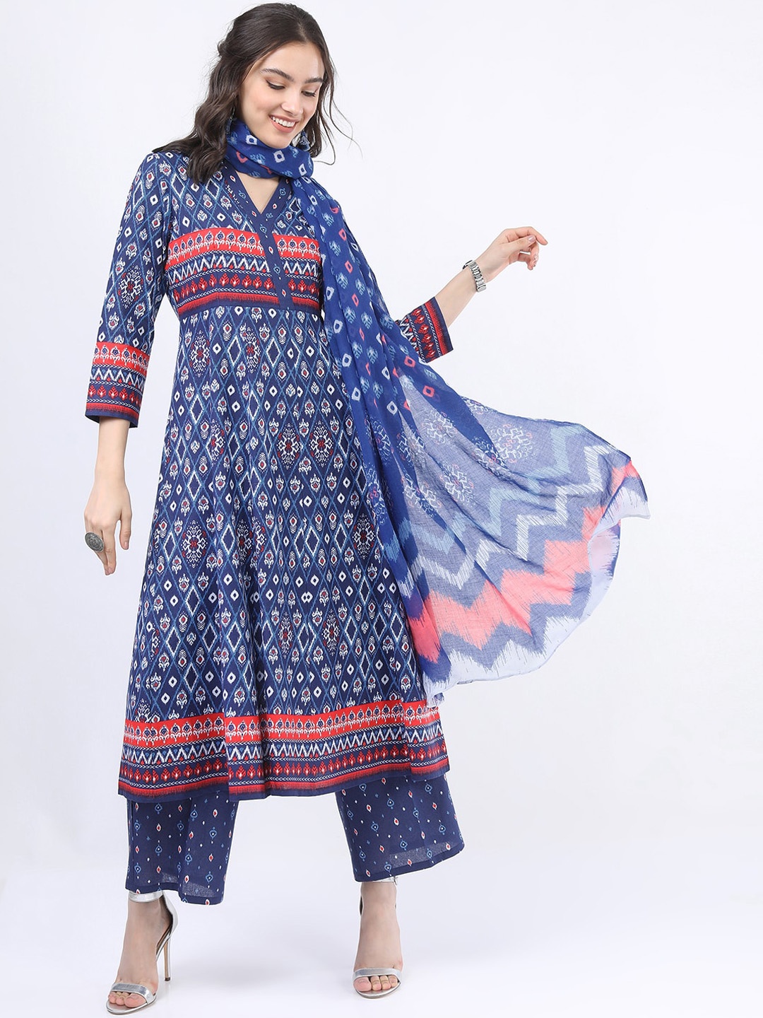 

Vishudh Women Navy Blue Printed Empire Pure Cotton Kurta with Palazzos and Dupatta