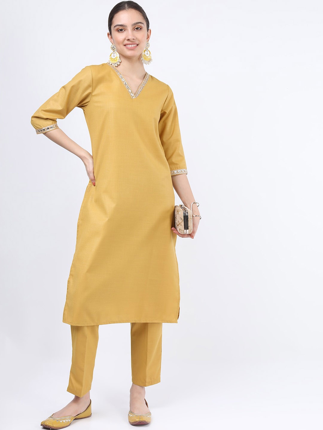 

Vishudh Women Yellow Straight Kurta With Trousers