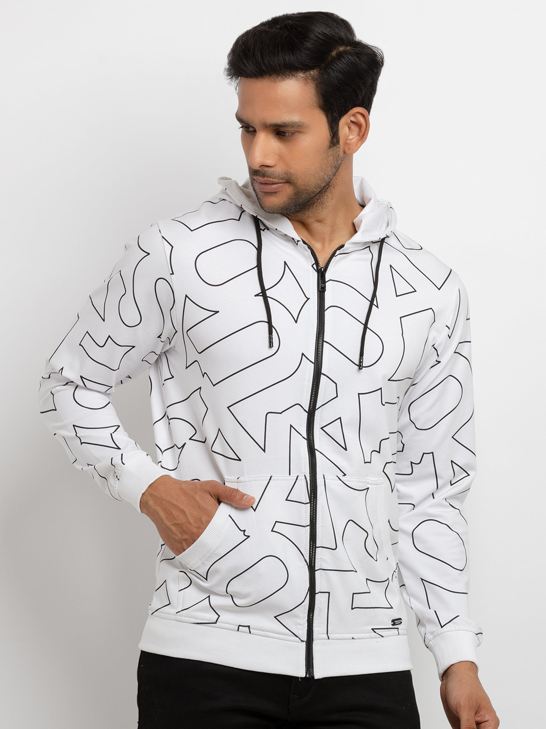 

Status Quo Men White Typography Printed Monochrome T-shirt