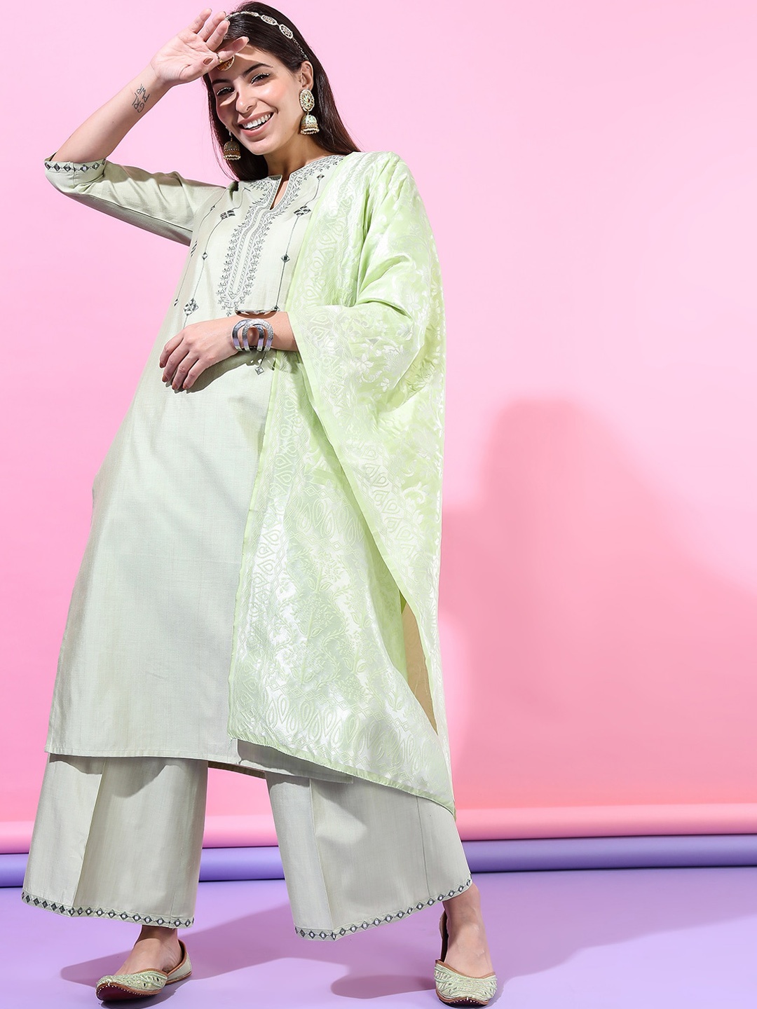 

Vishudh Women Woven Design Viscose Rayon Kurta Set, Green