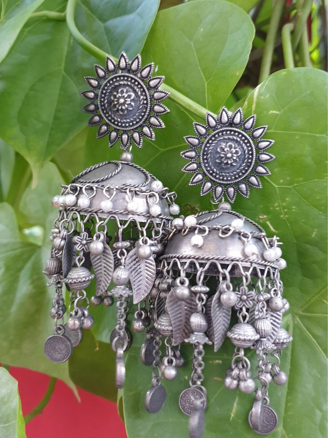 

FIROZA Silver-Toned Dome Shaped Jhumkas Earrings