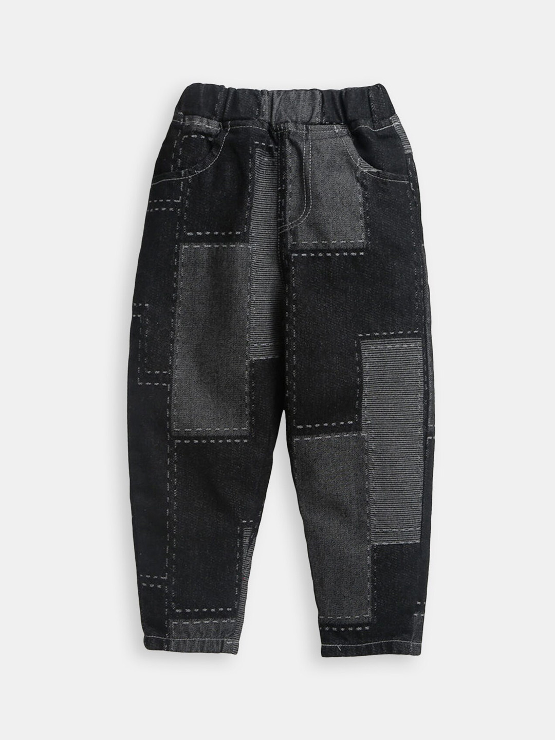 

Hopscotch Boys Black Relaxed Fit Slash Knee Stretchable Jeans