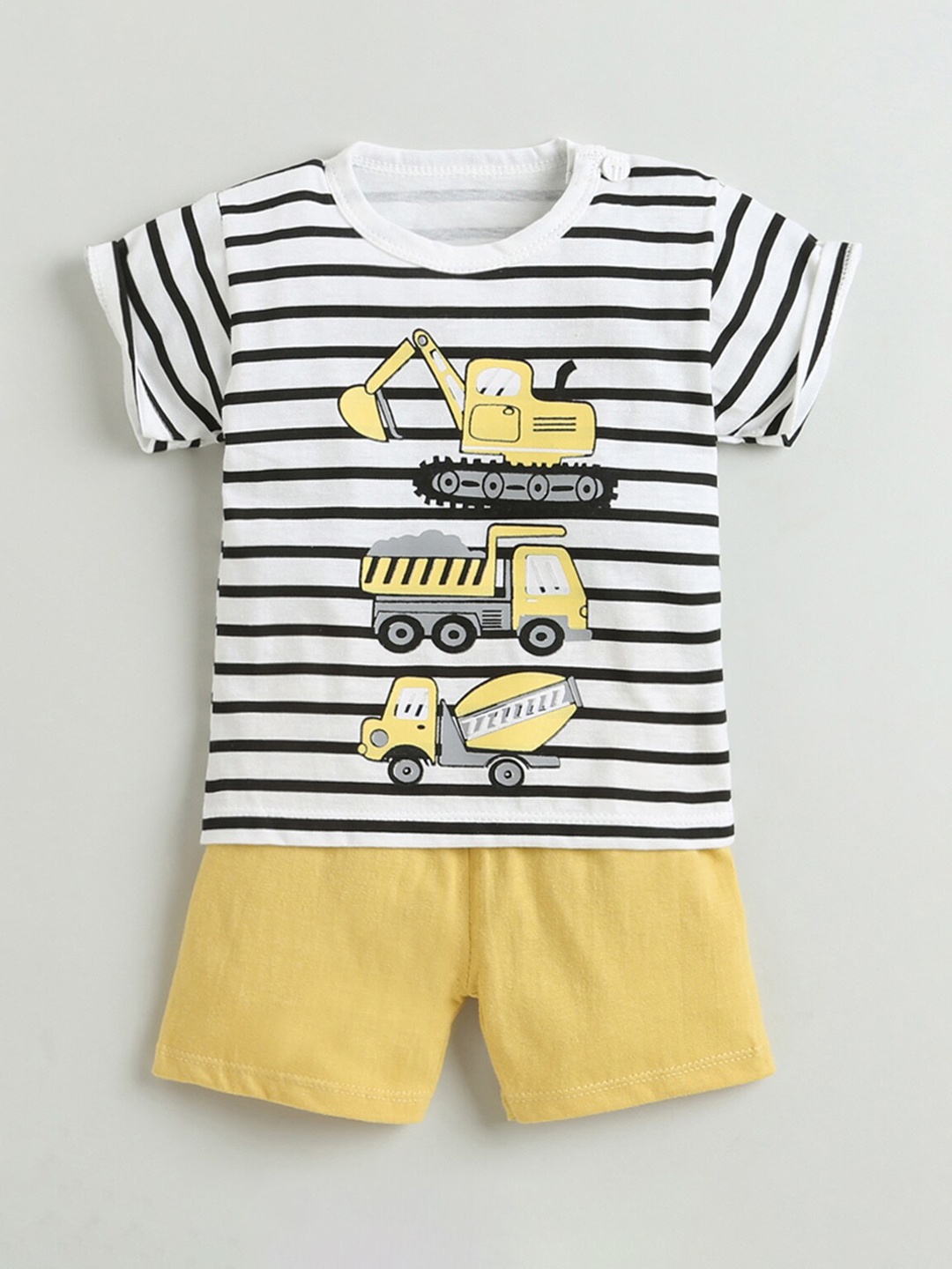 

Hopscotch Boys Black & White Printed T-shirt with Shorts
