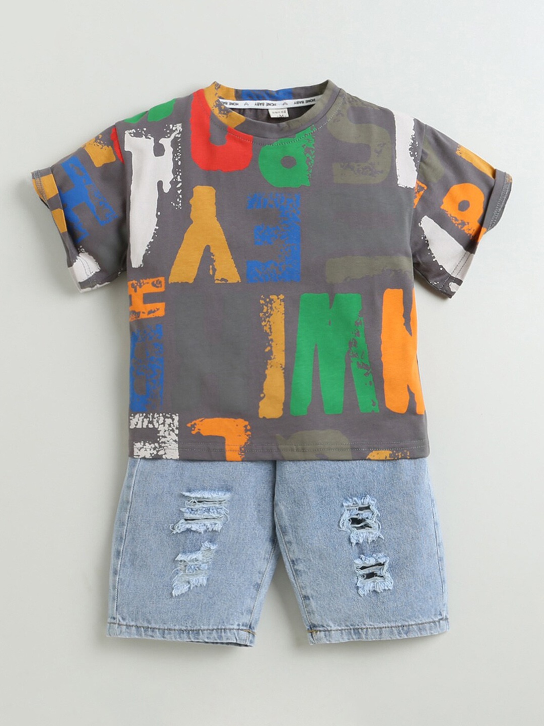 

Hopscotch Boys Grey Clothing Set