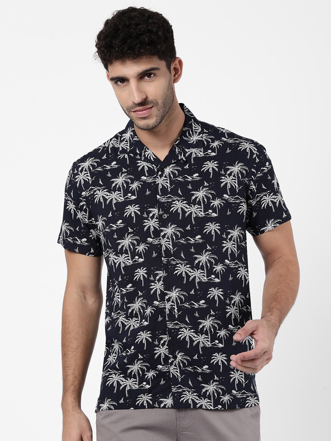 

R&B Men Black Classic Floral Printed Casual Shirt