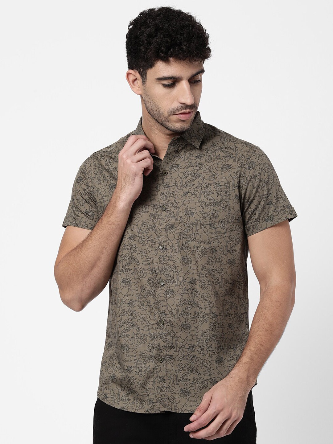 

R&B Men Green Classic Printed Casual Shirt