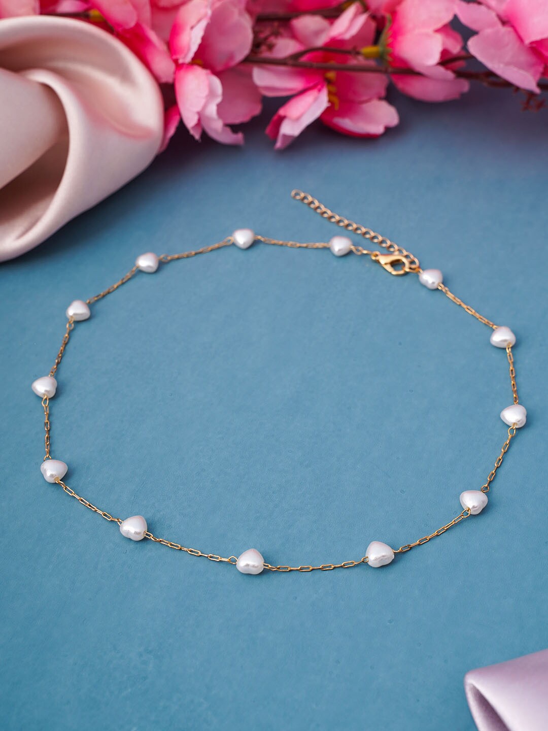 

Emmie Gold-Toned & White Heart Pearl Necklace