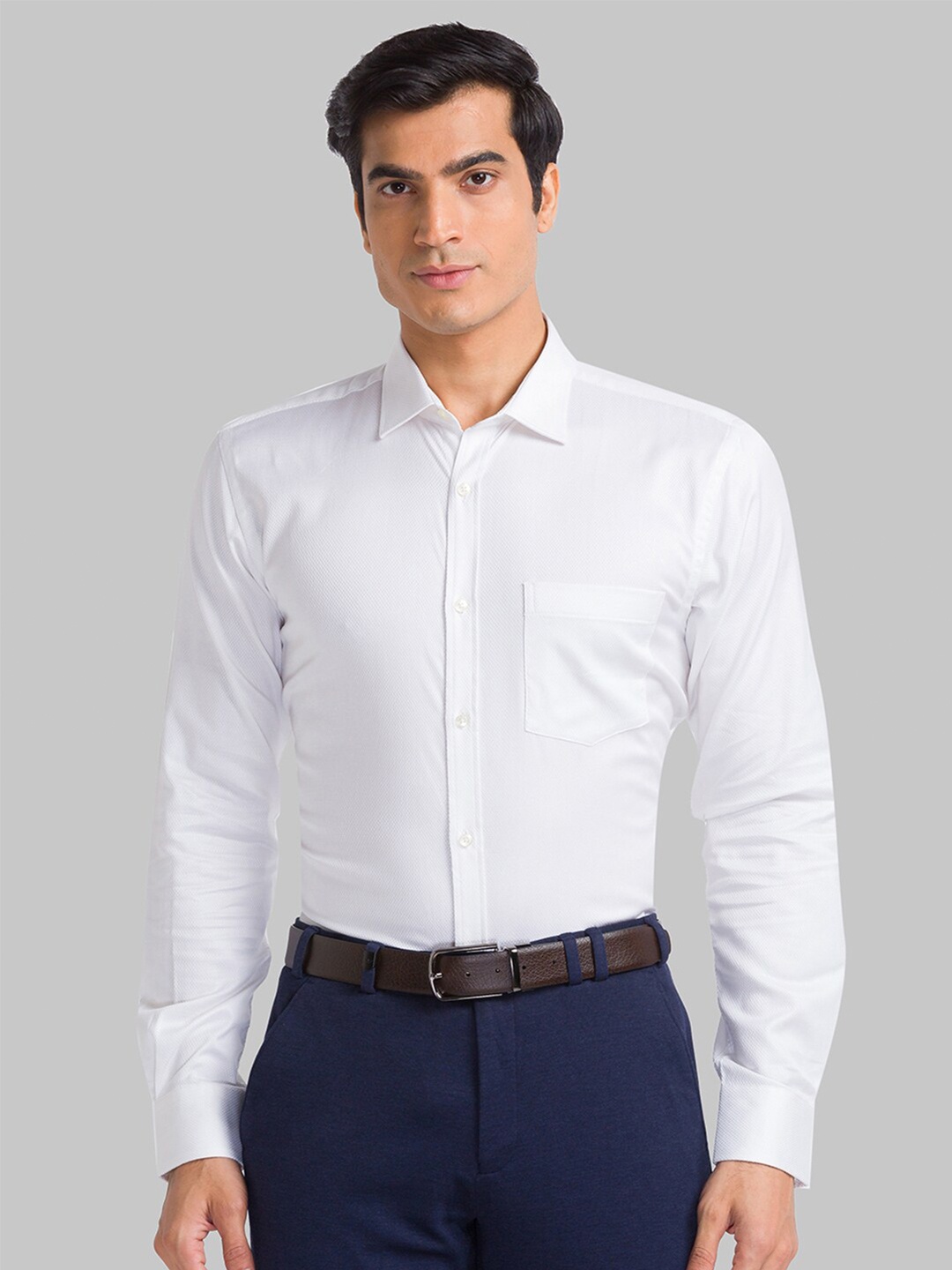

Park Avenue Men Yellow Slim Fit Formal Shirt