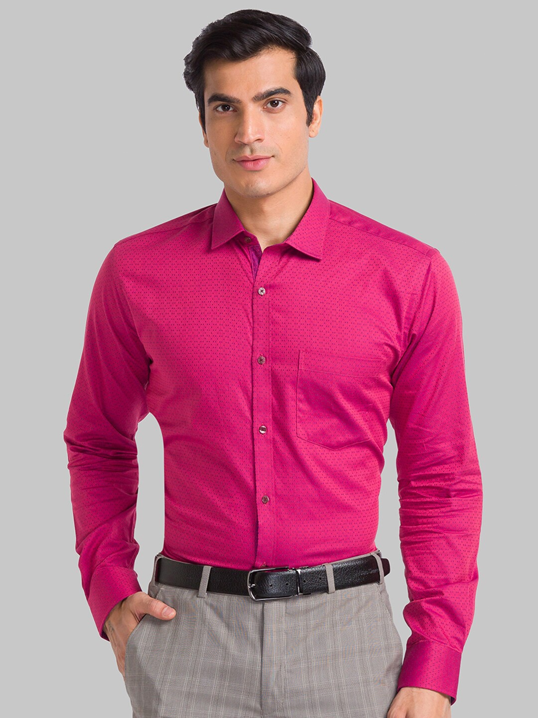

Park Avenue Men Maroon Slim Fit Formal Shirt