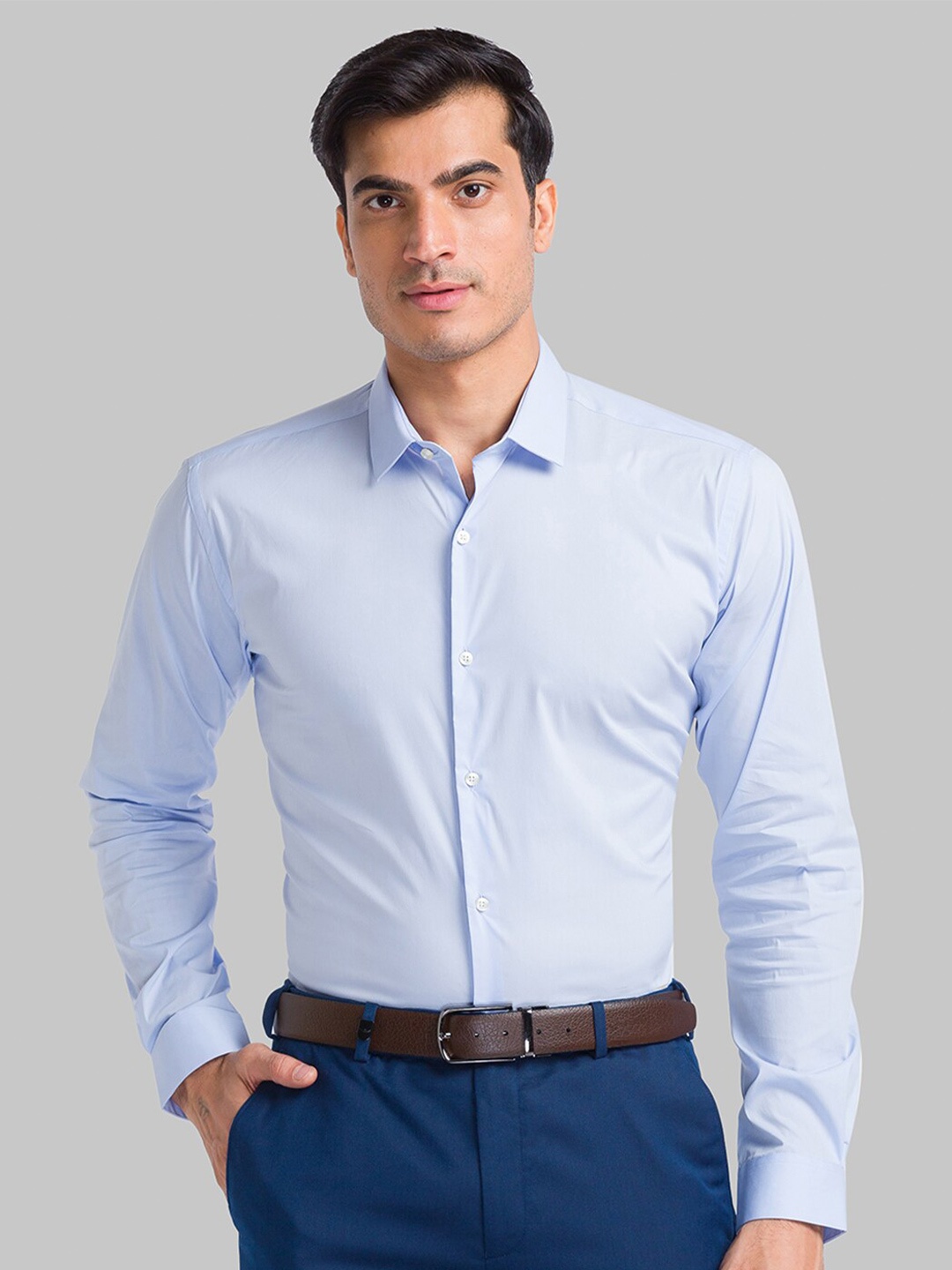 

Park Avenue Men Blue Slim Fit Formal Shirt