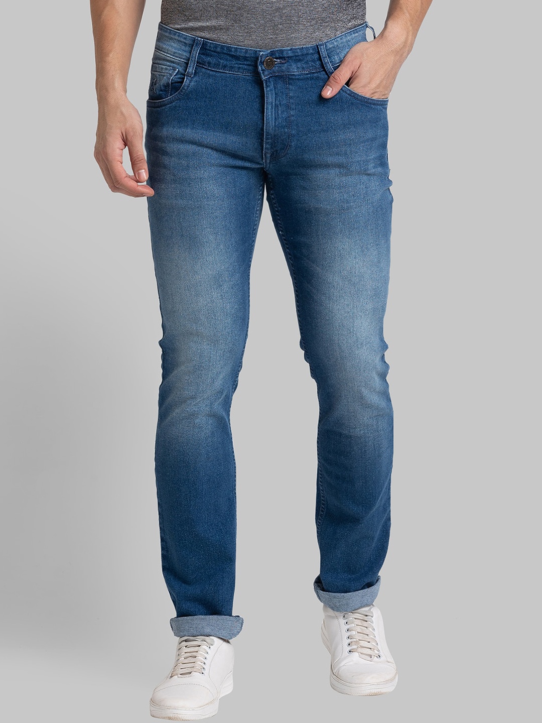 

Parx Men Blue Tapered Fit Heavy Fade Jeans