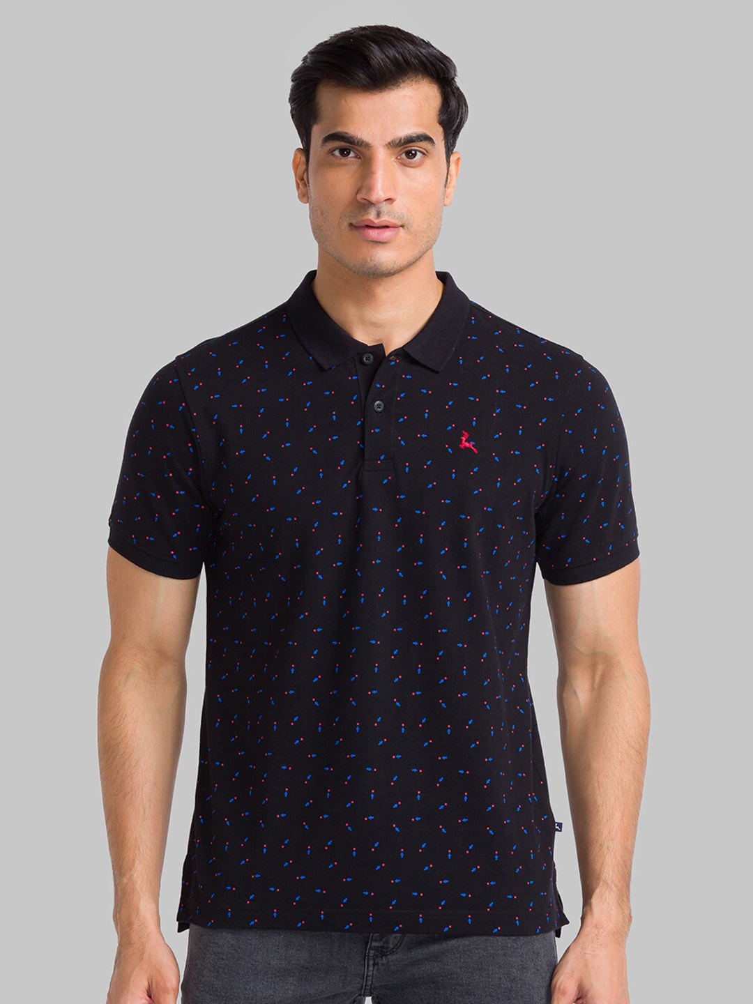 

Parx Men Black Polo Collar Applique T-shirt