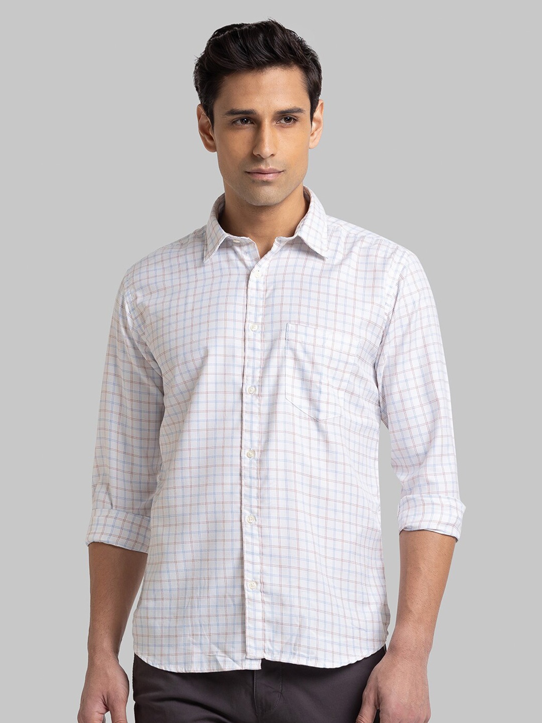 

Parx Men White Slim Fit Checked Casual Shirt