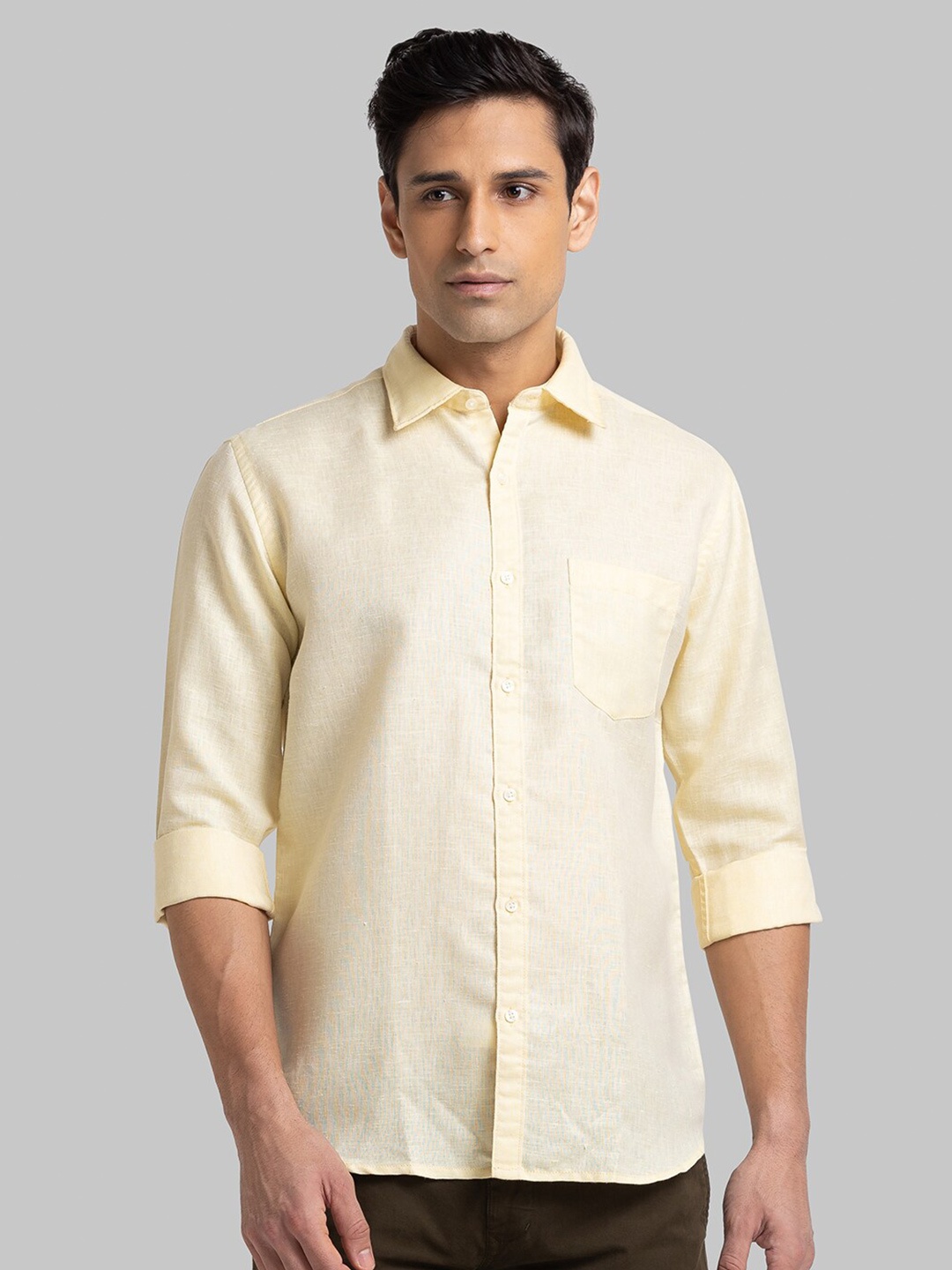 

Parx Men Yellow Slim Fit Casual Shirt