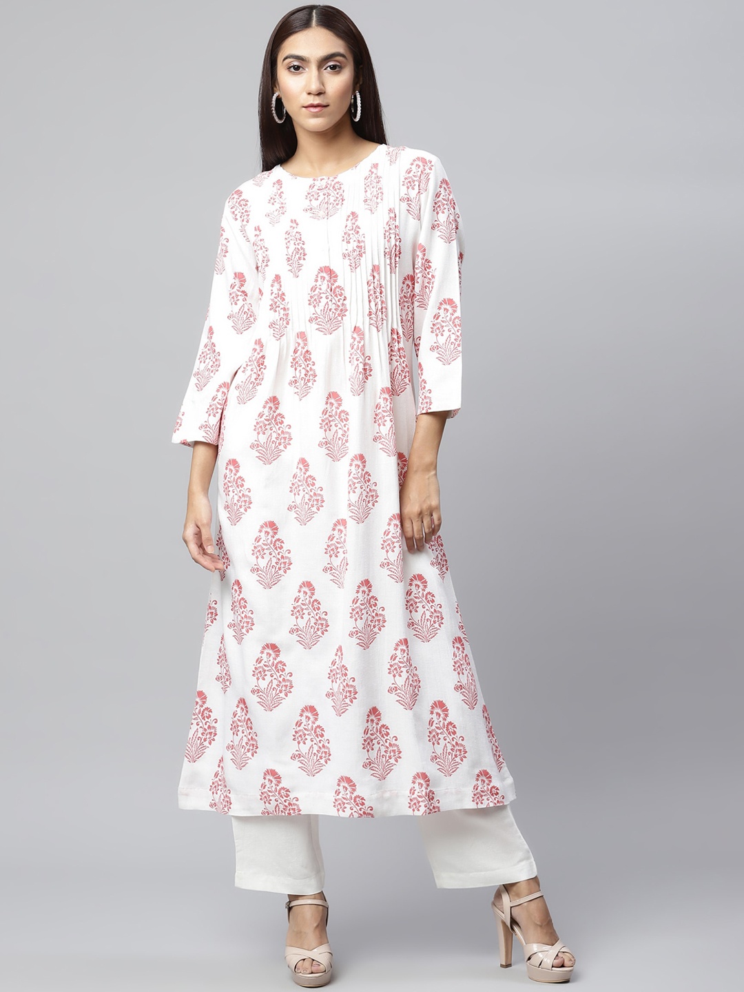 

Linen Club Woman Women White & Pink Ethnic Motifs Printed Flared Sleeves Kurta