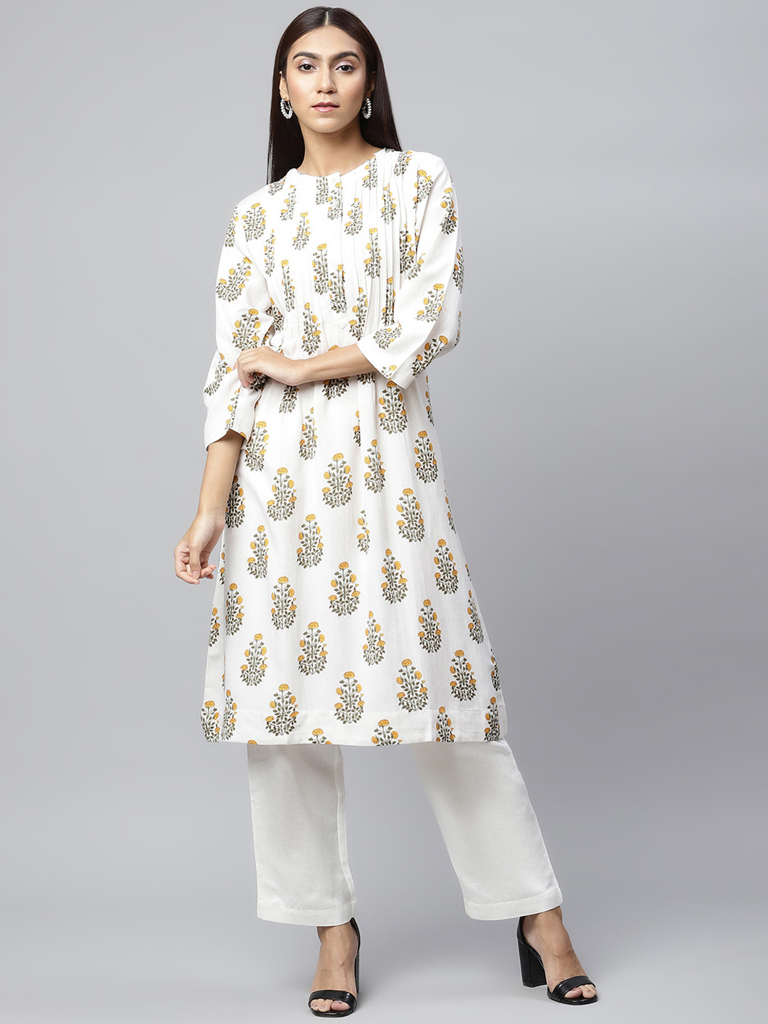

Linen Club Woman Women Yellow & White Floral Printed Kurta