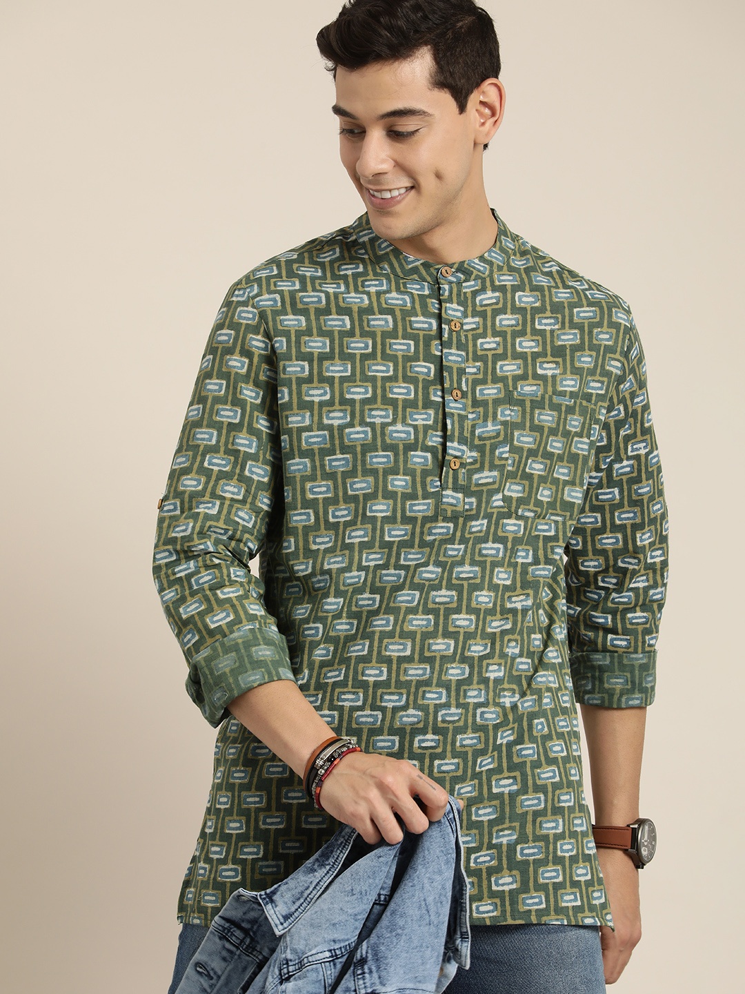 

Taavi Indigo Ethnic Motifs Printed Pure Cotton Kurta, Green