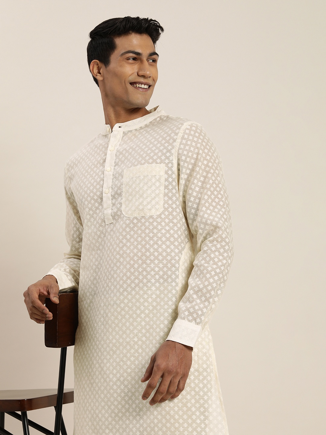 

Taavi Men Cream-Coloured Semi-Sheered Pure Cotton Cora Woven Design Kurta