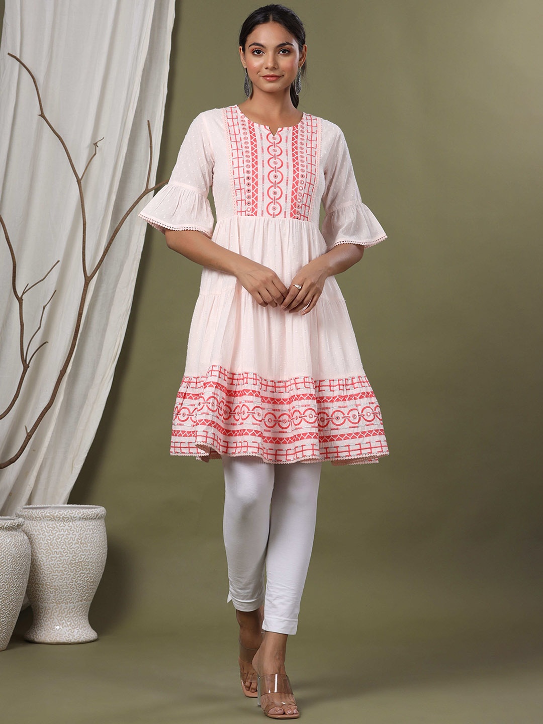 

Juniper Women Peach-Coloured Thread Work Anarkali Kurta