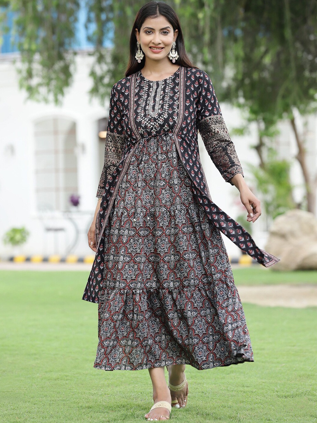 

Juniper Women Black Dyed Flared Sleeves Mirror Work Chanderi Silk Anarkali Kurta