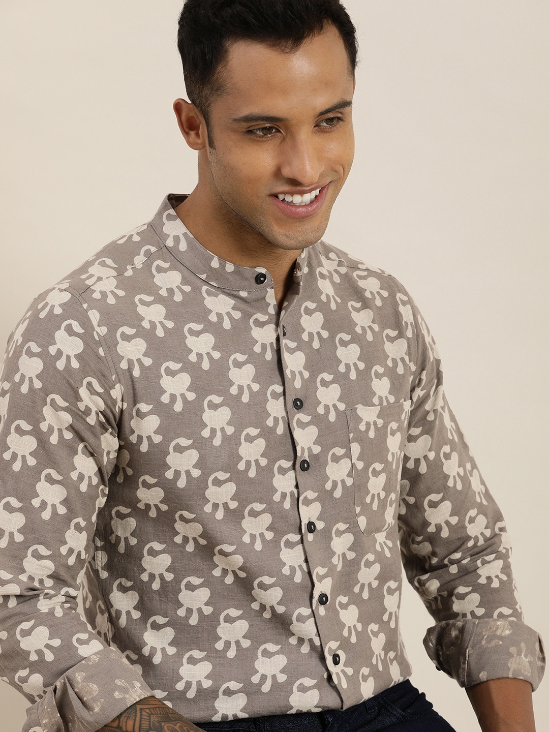 

Taavi Men Grey And Off White Bagru Printed Pure Cotton Casual Shirt