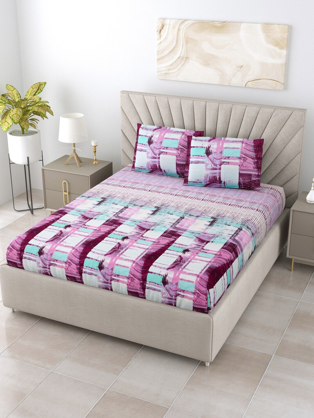 

BOMBAY DYEING Sea Green & Purple 144 TC Abstract King Bedsheet with 2 Pillow Covers