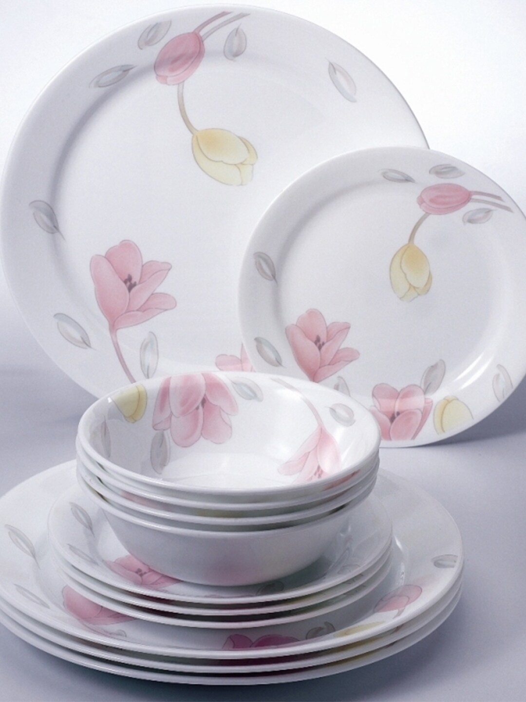 

Corelle 21 Pieces Dishwasher & Microwave Safe Printed Glossy Vitrelle Glass Dinner Set, White