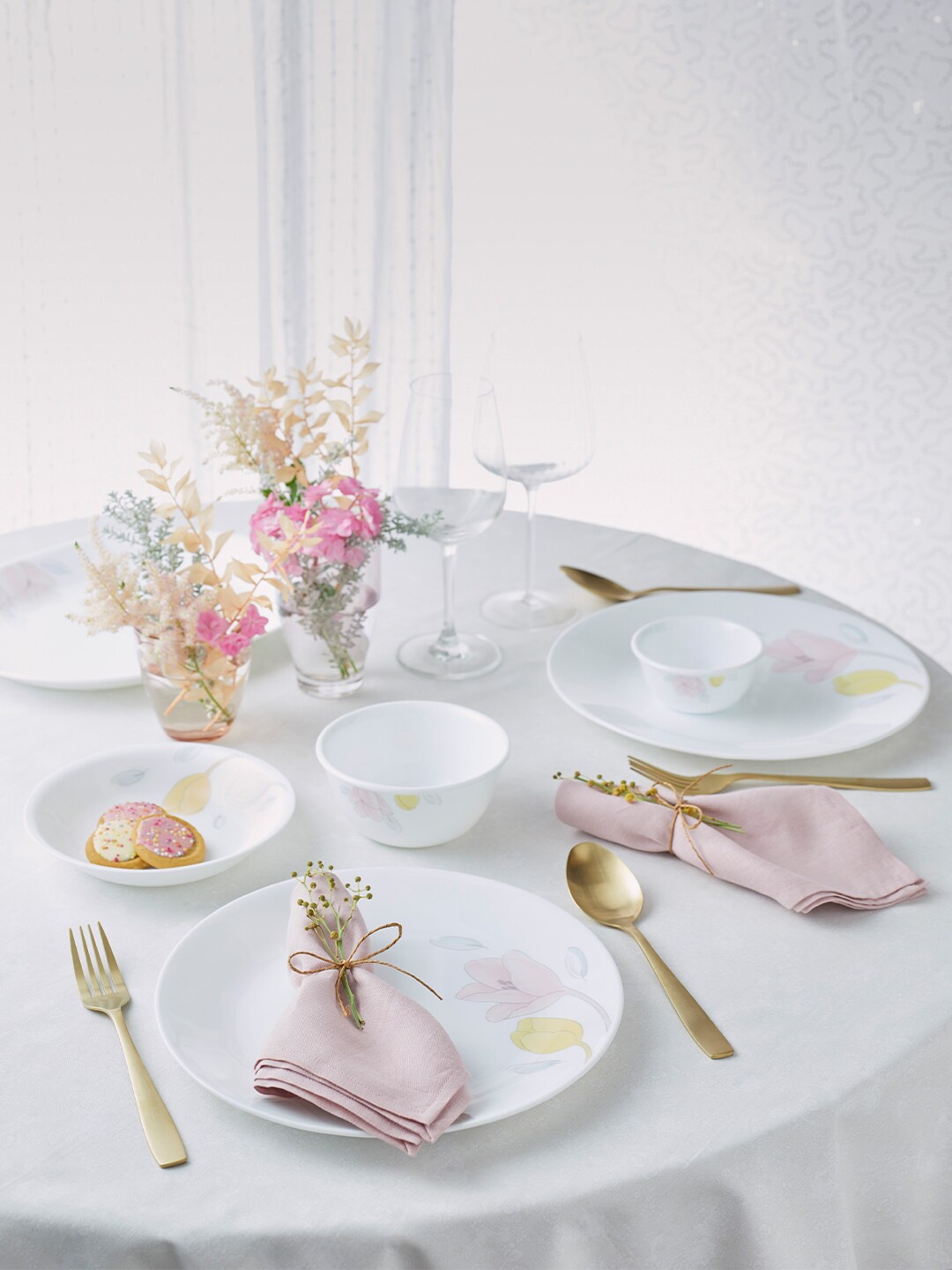 

Corelle White 12 Pieces Dishwasher Safe Floral Printed Glossy Vitrelle Glass Dinner Set