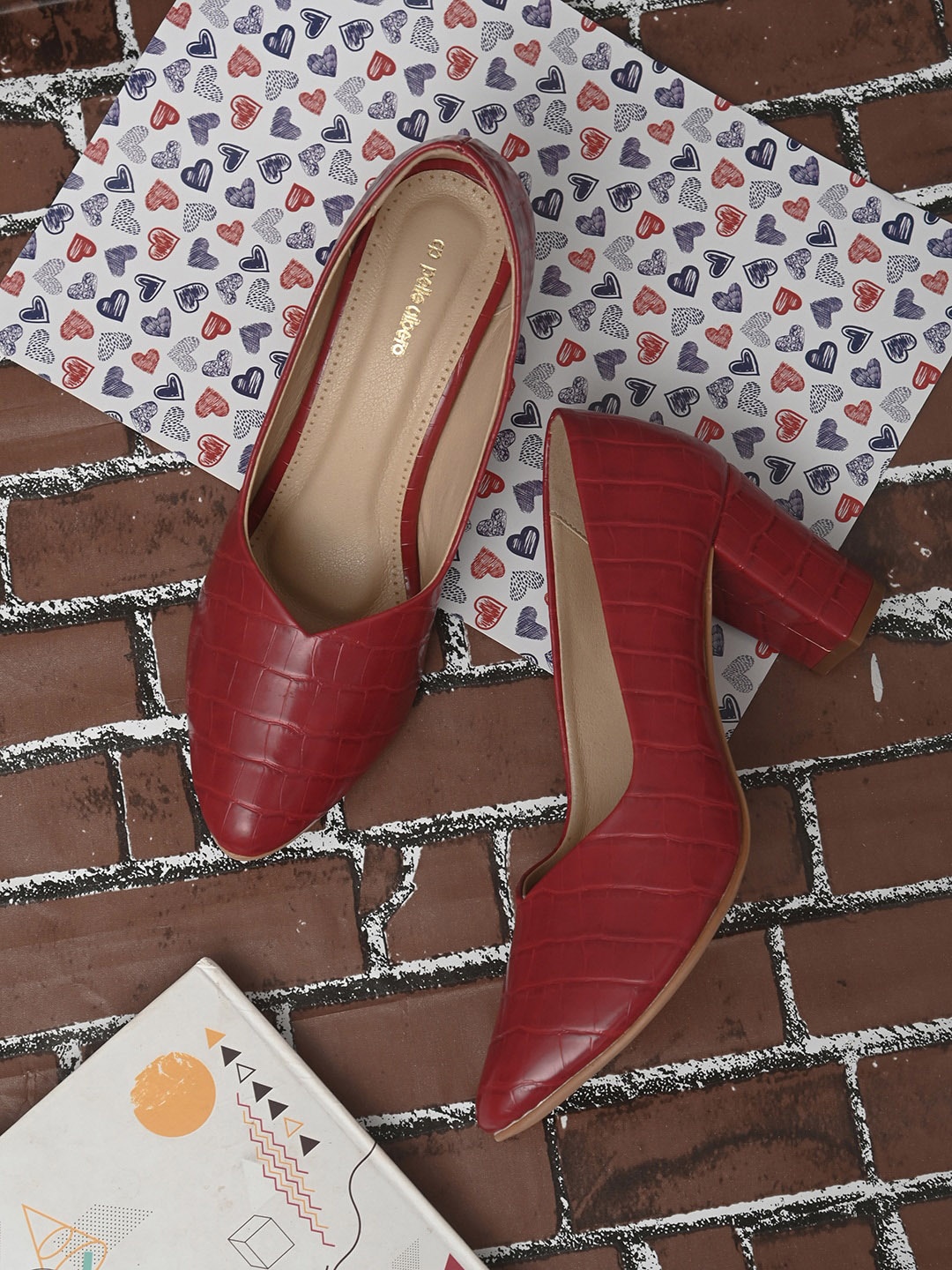 

pelle albero Burgundy Printed Party Block Pumps