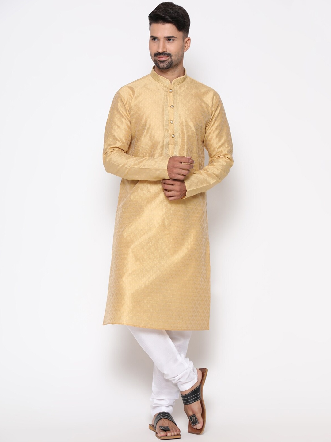 

COCOI LIFESTYLE Men Brown Dupion Silk Kurta with Pyjamas