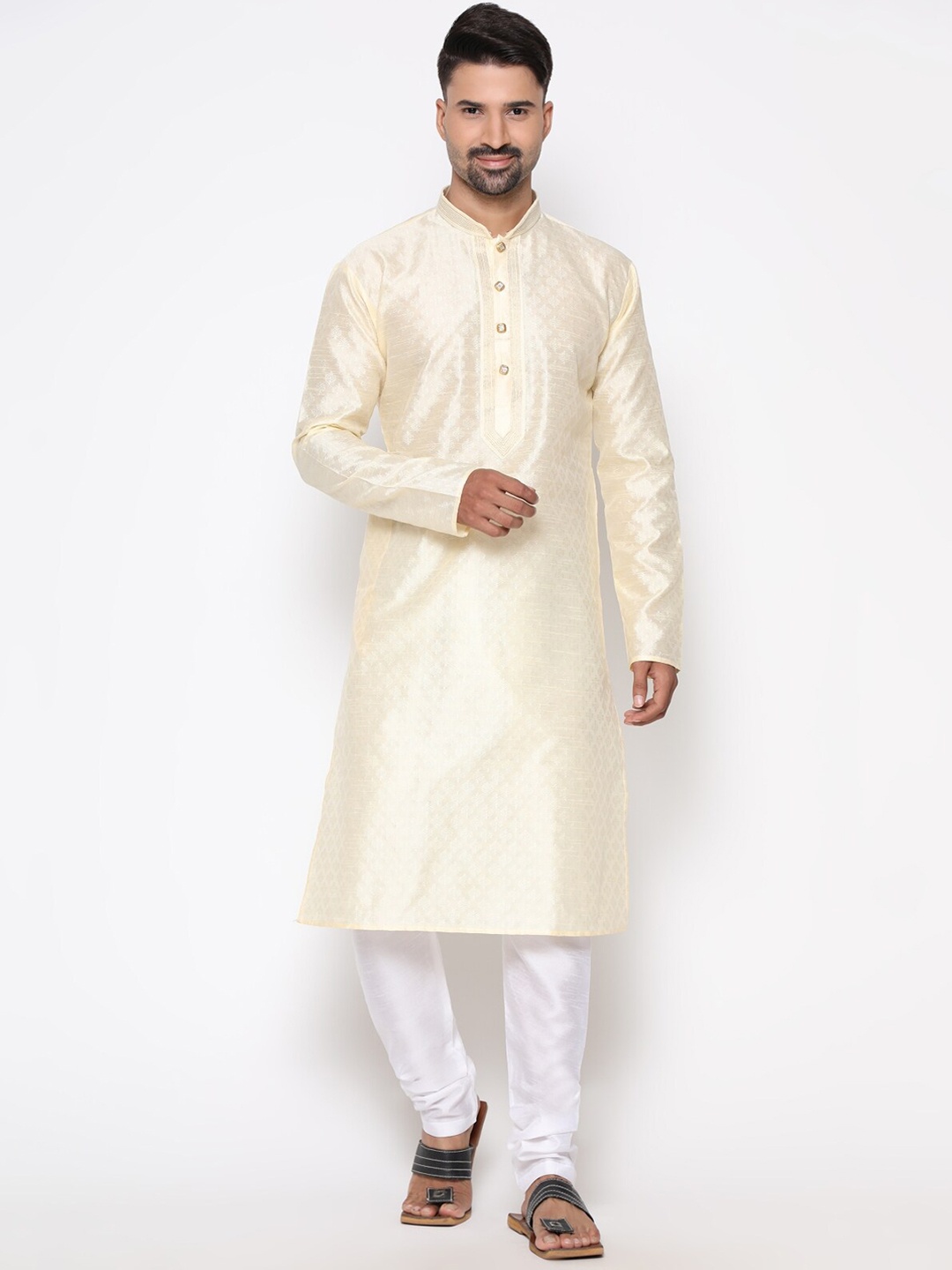 

COCOI LIFESTYLE Men Cream-Coloured Dupion Silk Kurta with Pyjamas