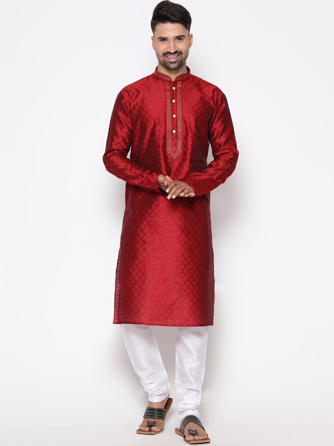 

COCOI LIFESTYLE Men Maroon Dupion Silk Kurta with Pyjamas