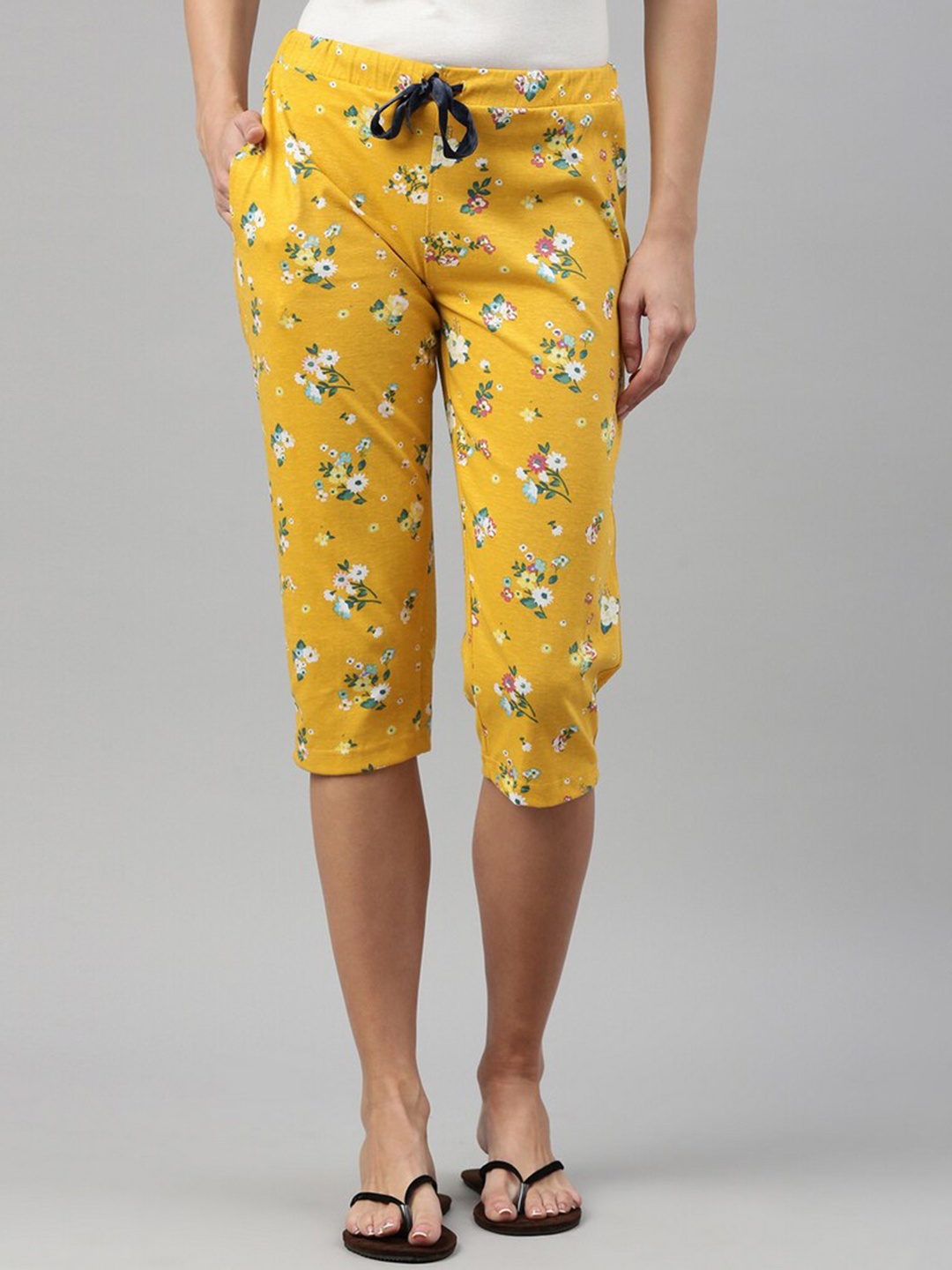 

Enviously Young Women Printed Lounge Capris, Yellow