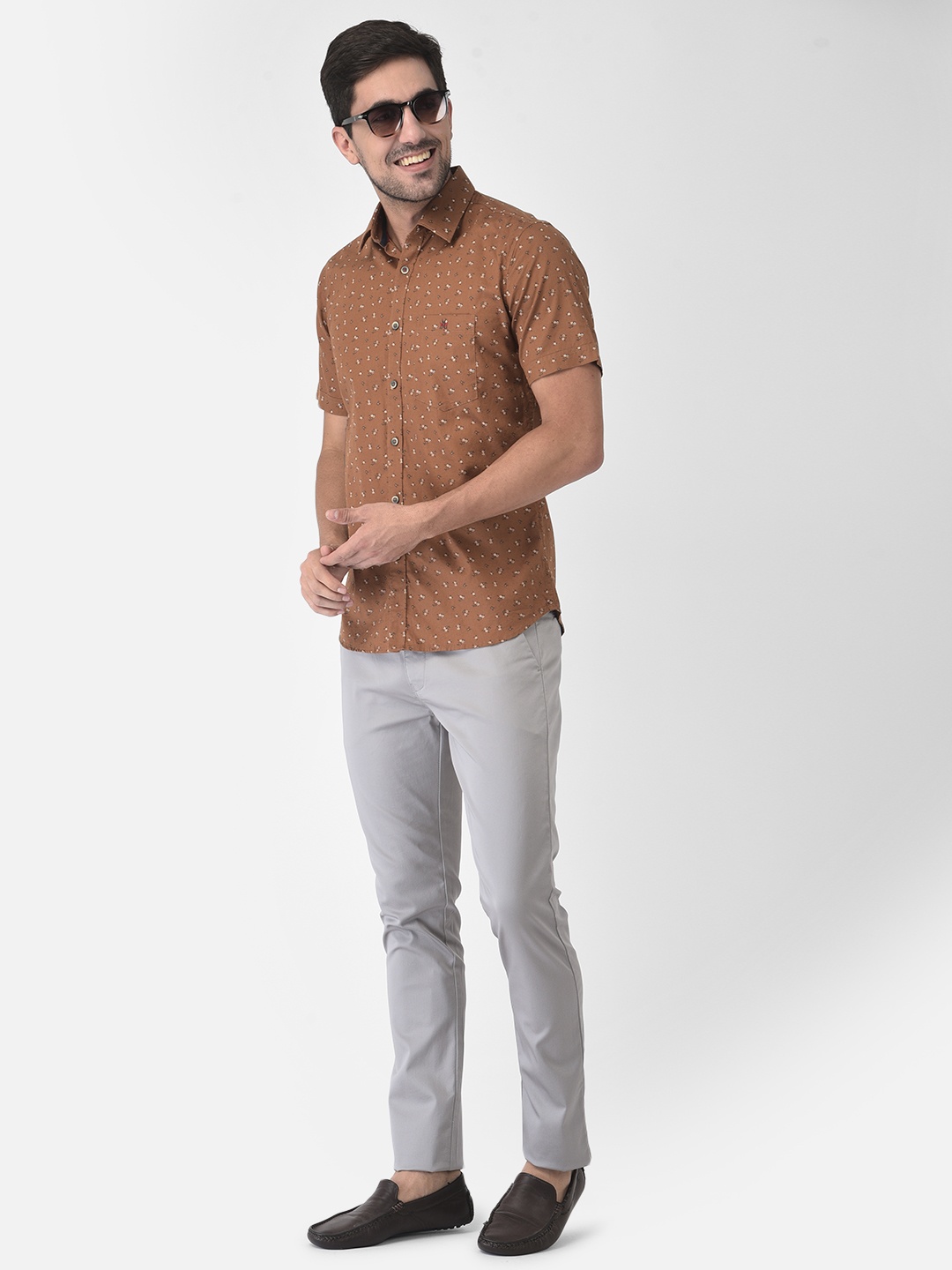 

Crimsoune Club Men Brown Slim Fit Floral Printed Casual Shirt