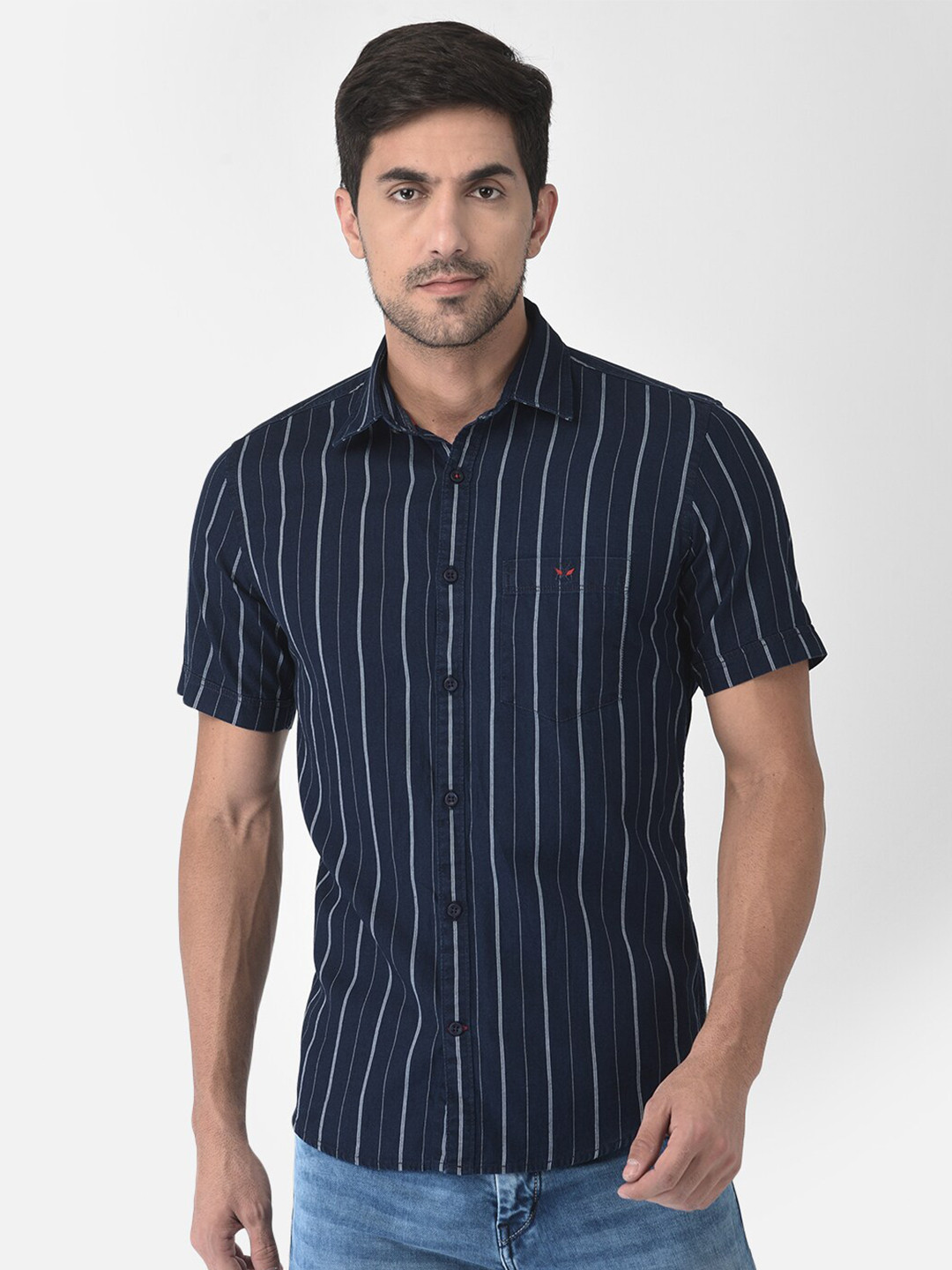 

Crimsoune Club Men Navy Blue Slim Fit Striped Casual Shirt