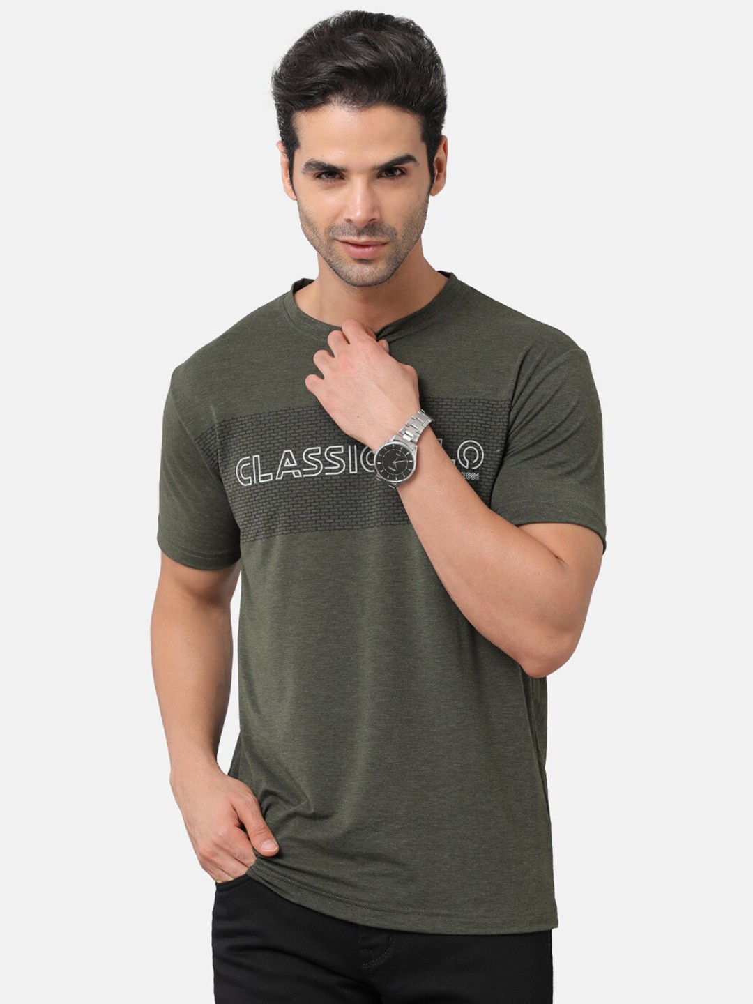 

Classic Polo Men Green Applique Slim Fit T-shirt