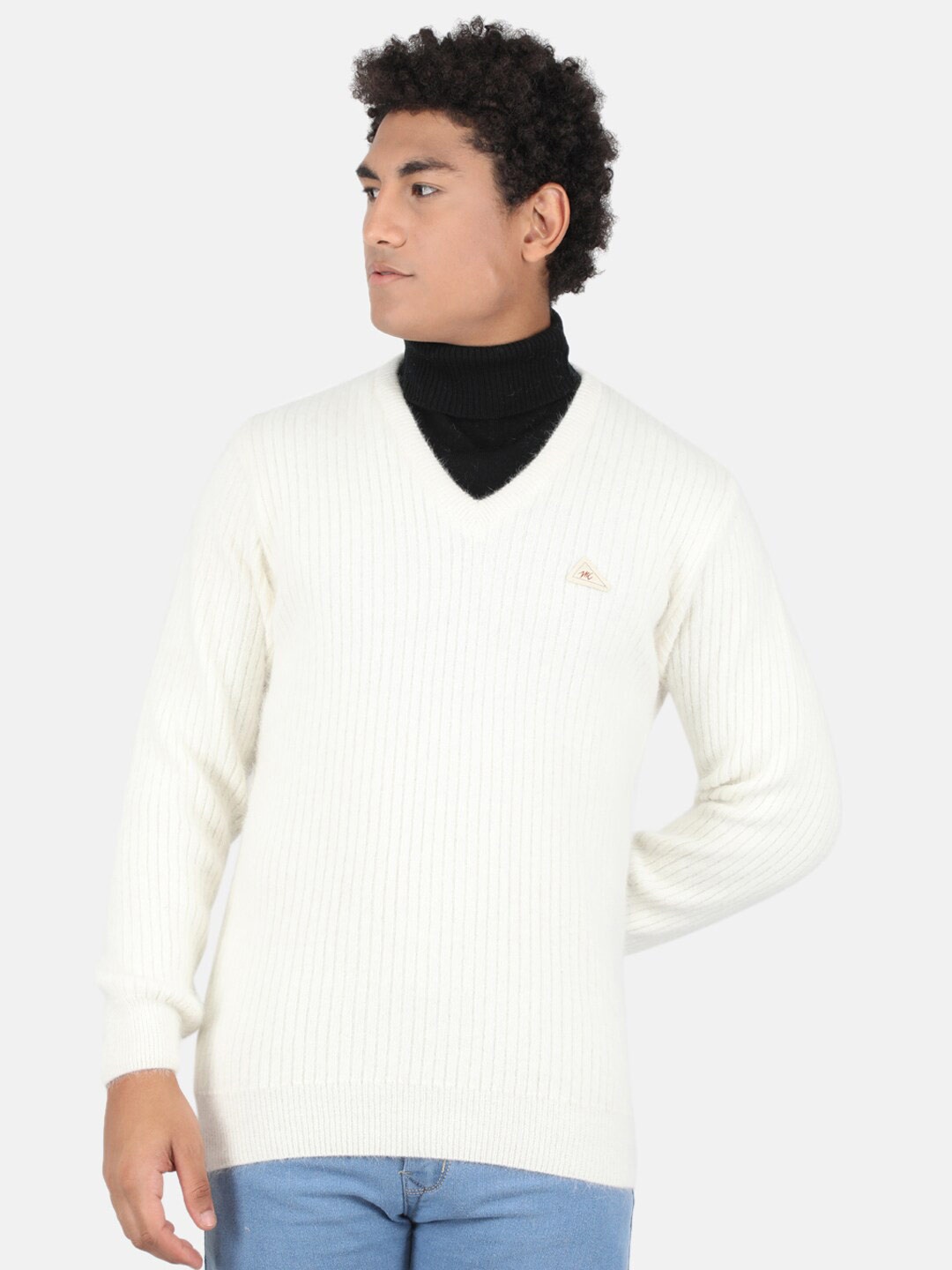 

Monte Carlo Men White Solid Sweater