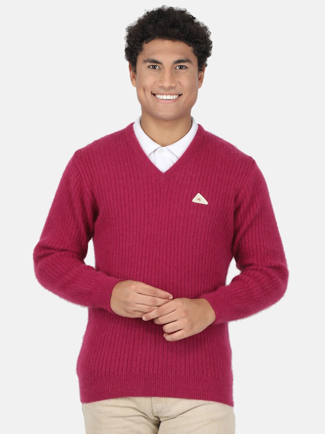 

Monte Carlo Men Maroon Solid Sweater