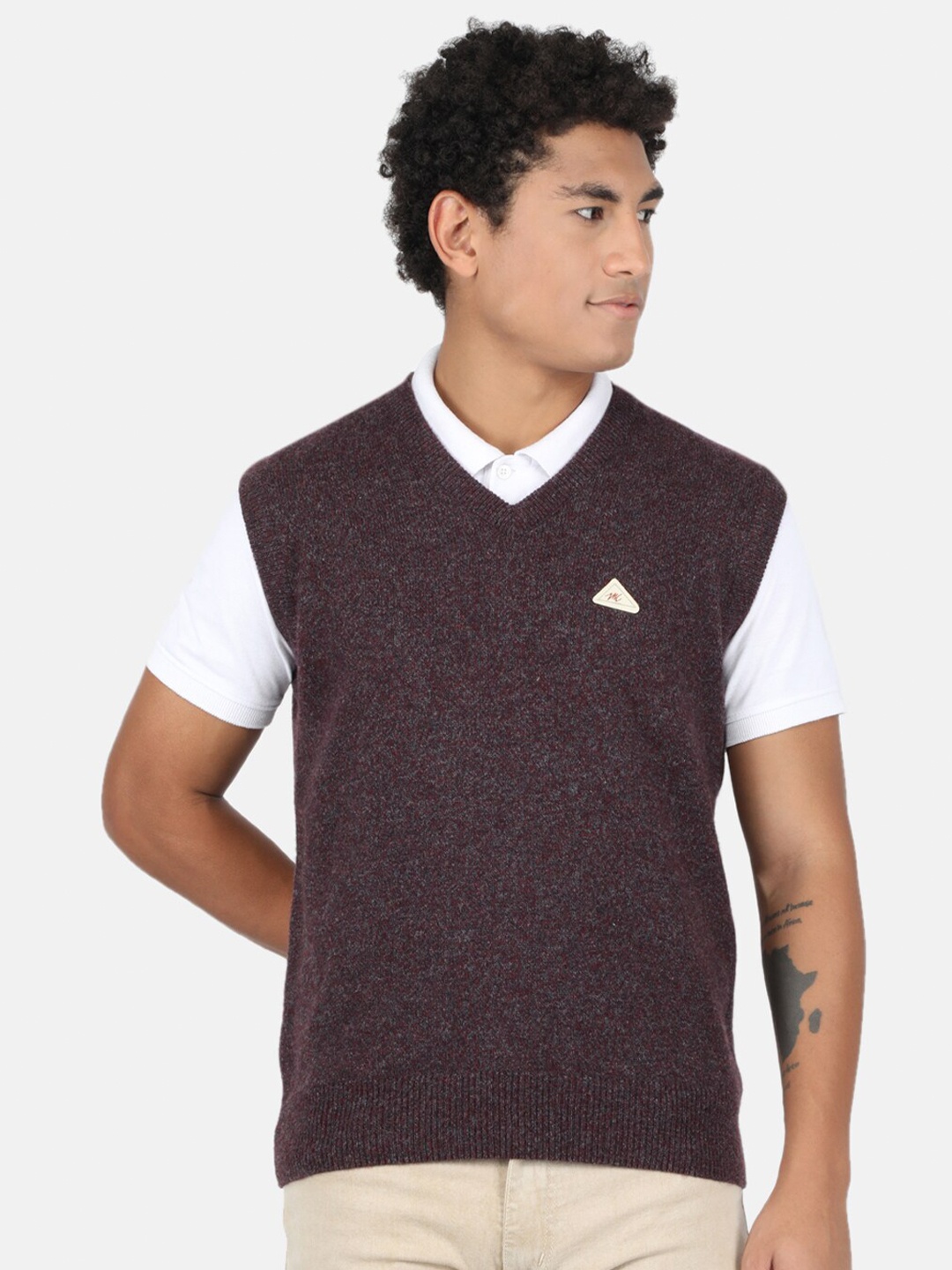 

Monte Carlo Men Maroon Sweater Vest