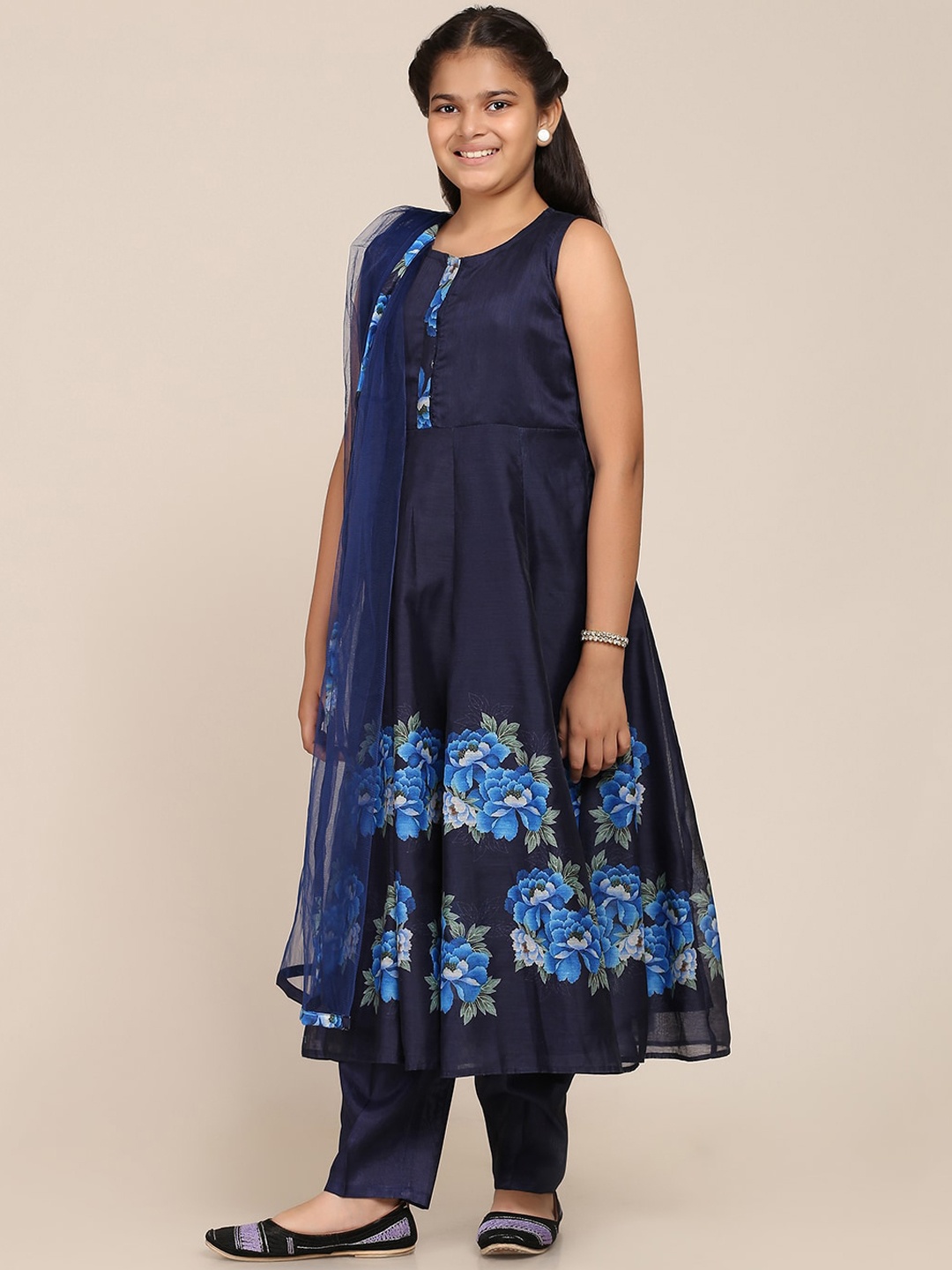 

Bitiya by Bhama Girls Navy Blue Layered Kurti with Churidar & With Dupatta