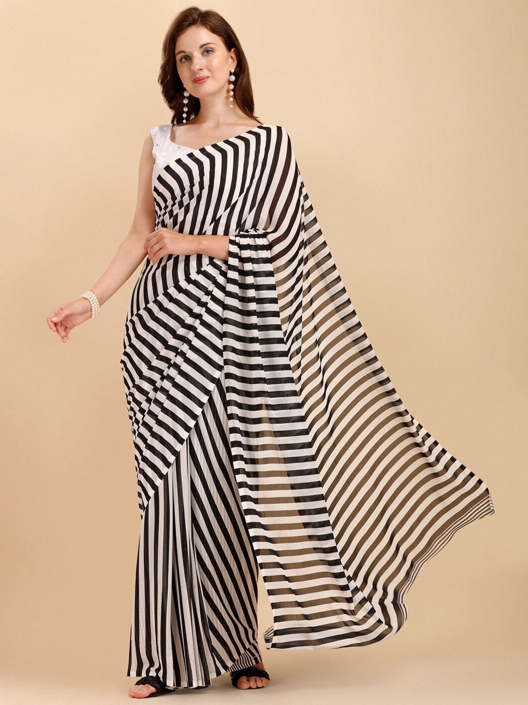 

Sangria Women Black & White Striped Pure Georgette Saree