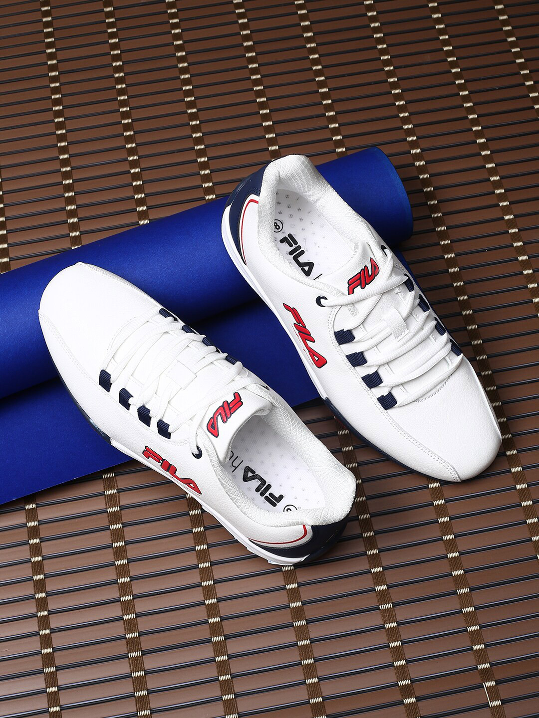 

FILA Men White Non-Marking Running KERB PLUS Sports Shoes